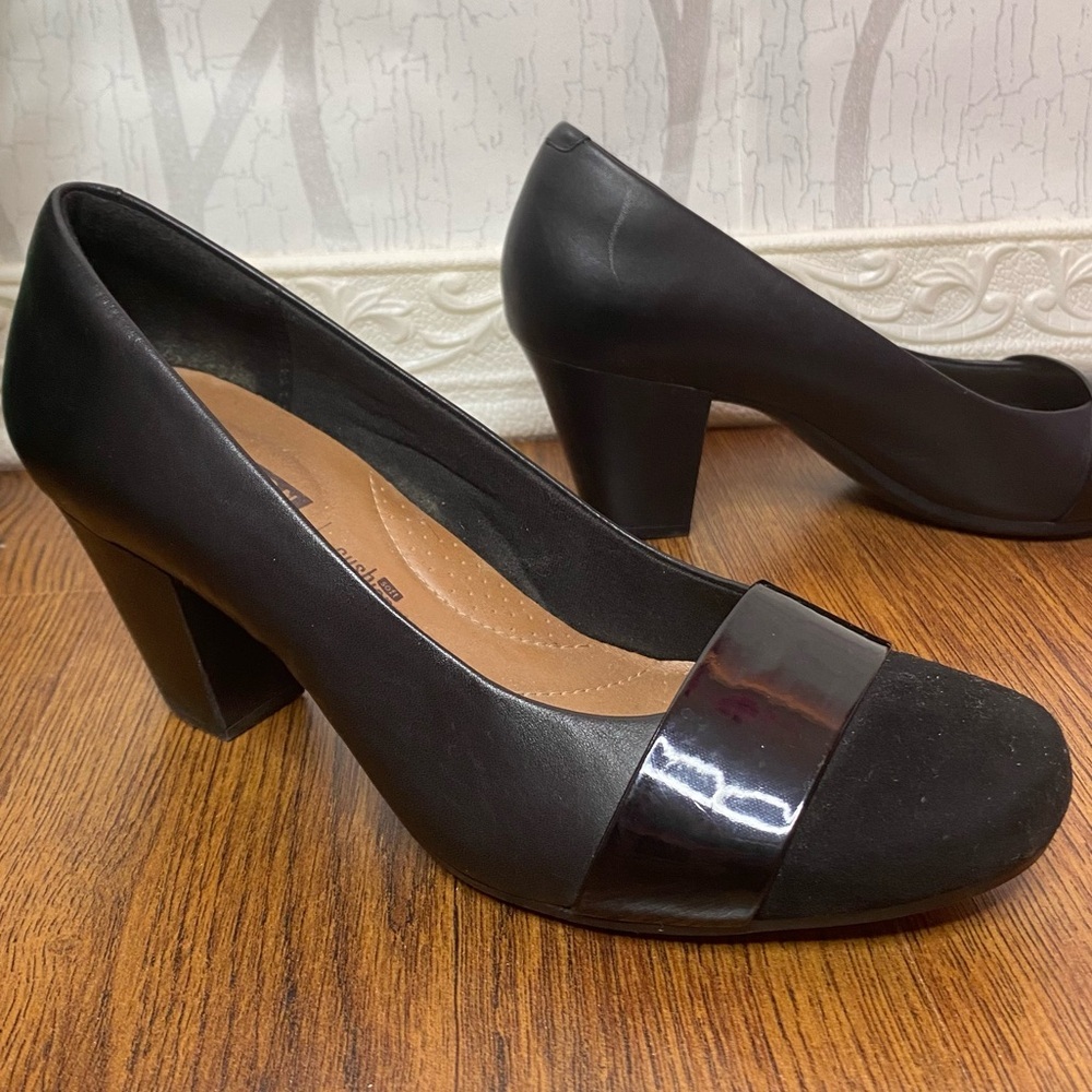 🌷 Collection Clark’s 🌷 Classic Black Block Heel Pumps - Women's 9M - Picture 9 of 9